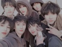 成版one一个致敬韩寒官网